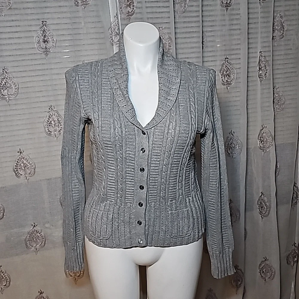 Gray knit button down sweater - Picture 2 of 13